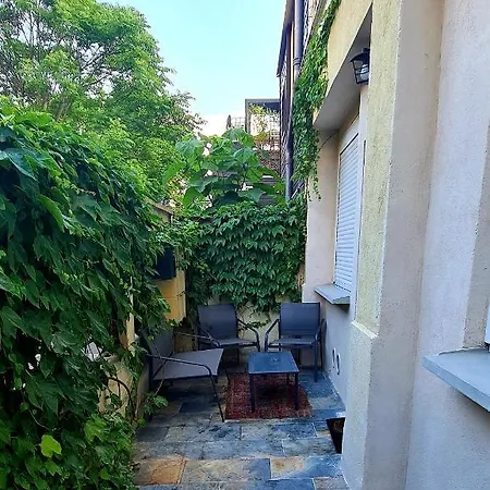 Terrasse Et Balneo Au Coeur De Monplaisir Apartment Lyon Exterior photo